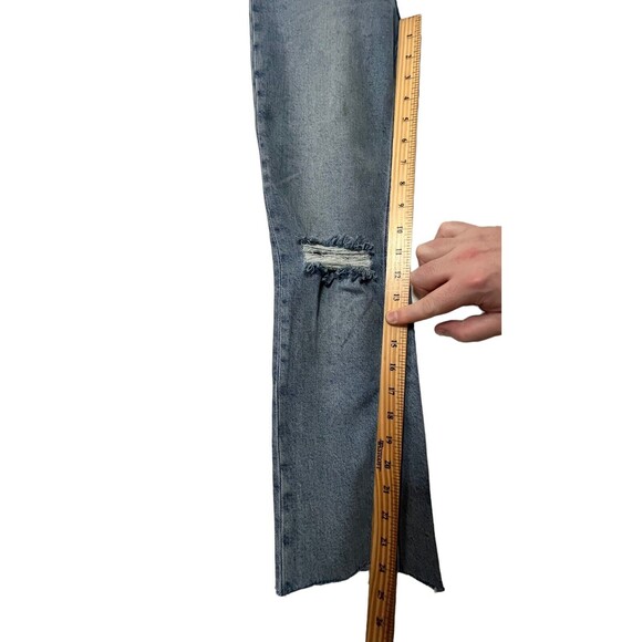 Welcome to my closet! - Picture 10 of 10